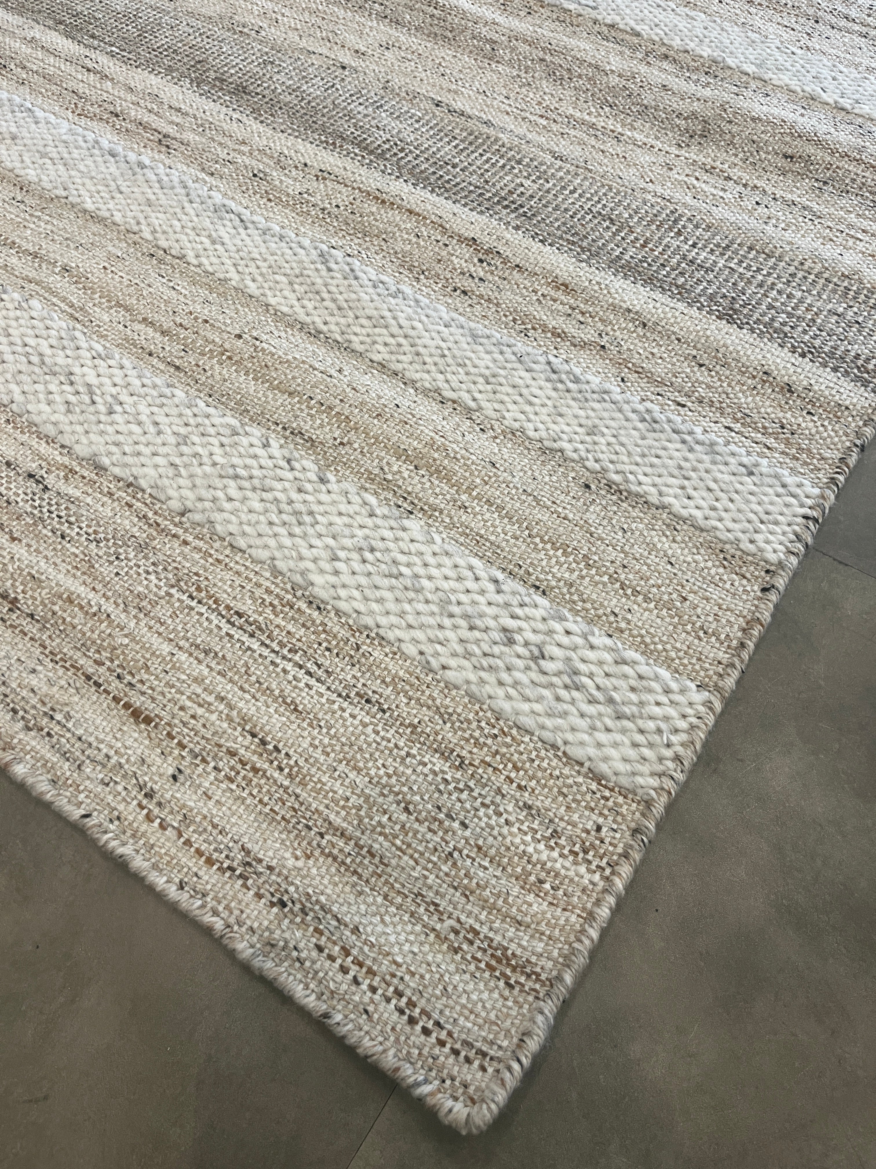 Tapete Indiano Artesanal Retangular Bege Marfim AB 2,00 x 3,00